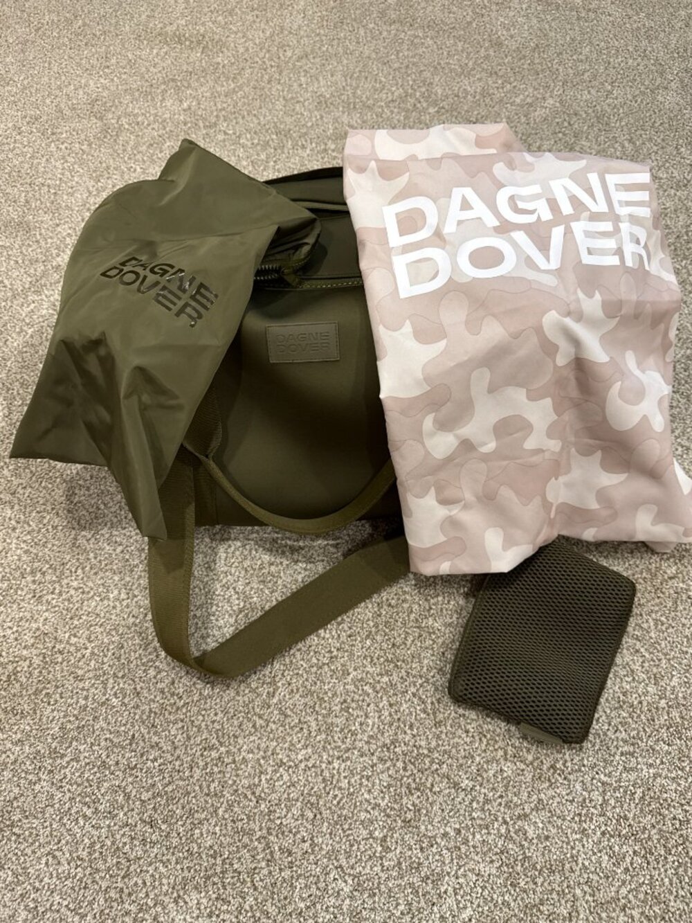 Dagne Dover Landon Neoprene Carryall Bag - Large - Picture 3 of 3